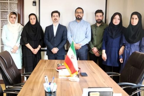 شرکت آکام آتا مشاور کسب و کار و تجارت تیم
